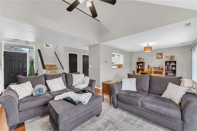 511 Lancaster Court, Lawrence, KS 66049