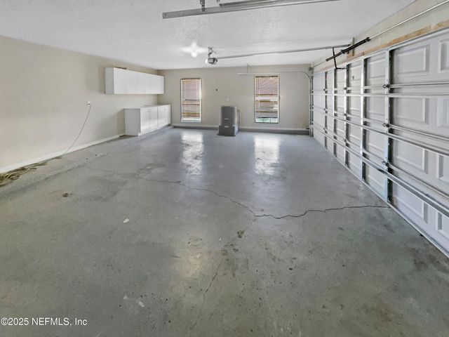 9042 SMOKETREE Drive, Jacksonville, FL 32244