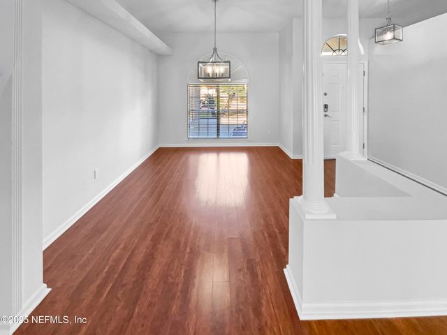 9042 SMOKETREE Drive, Jacksonville, FL 32244