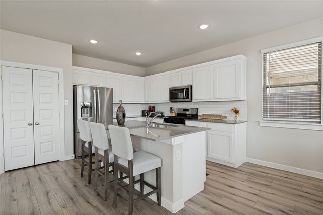 2808 Spring Side Drive, Royse City, TX 75189