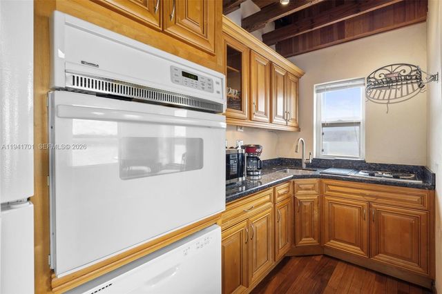 1908 N Ocean Drive 13A, Hollywood, FL 33019