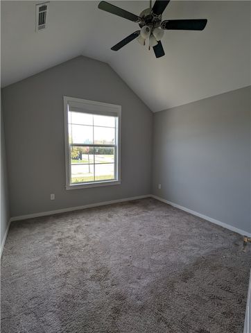 523 N Greylag Way, Farmington, AR 72730