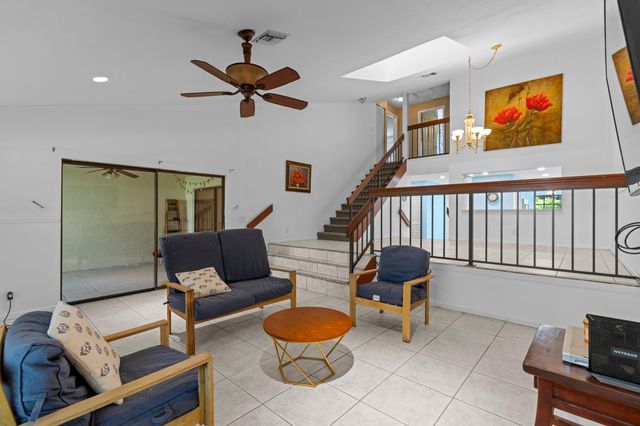 471 Ashwood Place, Boca Raton, FL 33431