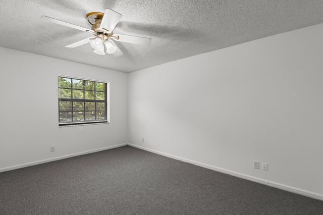 471 Ashwood Place, Boca Raton, FL 33431