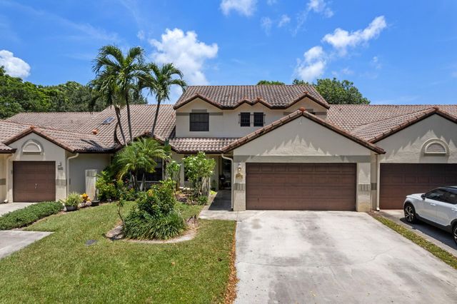 471 Ashwood Place, Boca Raton, FL 33431