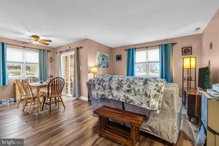 27-2 FLORENCE TOLLGATE PL #27-2, Florence, NJ 08518