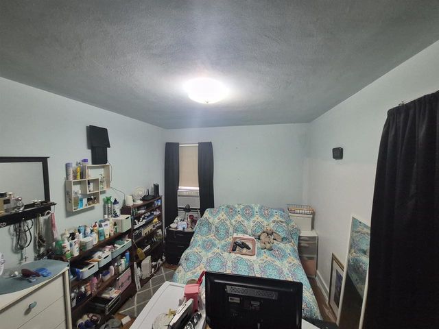 1338 Center Avenue, Janesville, WI 53546