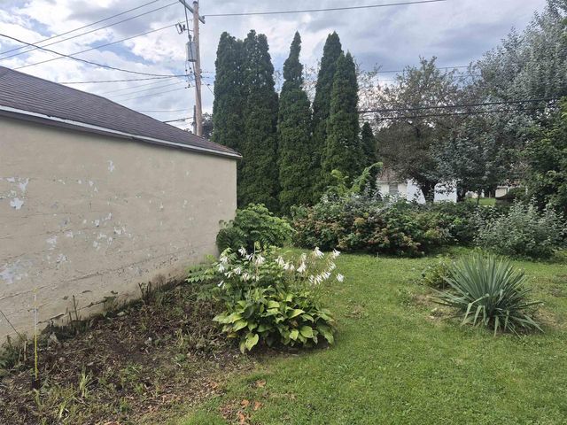 1338 Center Avenue, Janesville, WI 53546