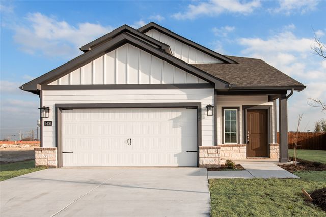 1532 Twin Forks Drive, Saginaw, TX 76179