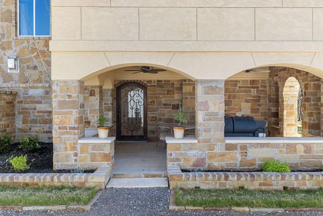 15303 Faubion TRL, Leander, TX 78641