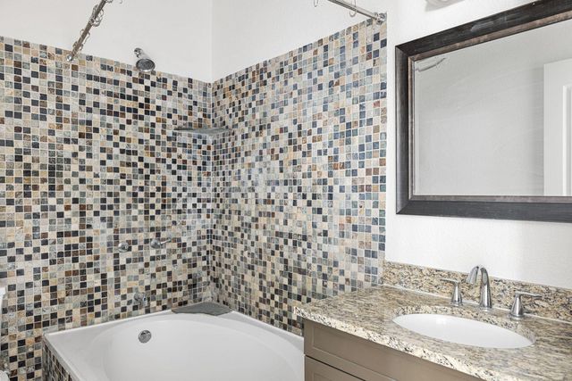 15303 Faubion TRL, Leander, TX 78641