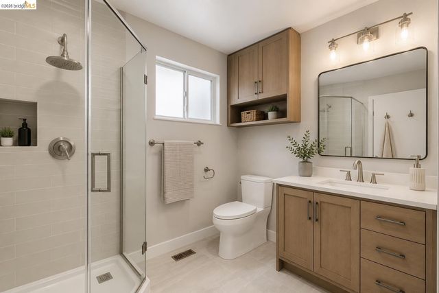 1126 Mission Dr, Antioch, CA 94509