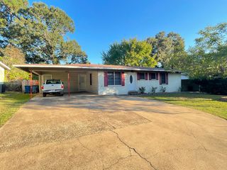 605 Valle Vista Drive, Athens, TX 75751