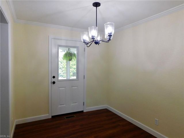 810 W 34th ST, Norfolk, VA 23508