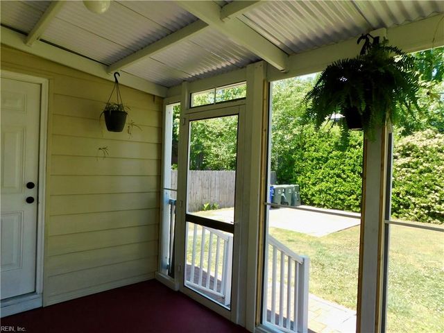 810 W 34th ST, Norfolk, VA 23508