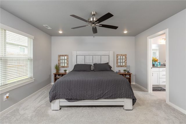 4266 W Cactus Place, Fayetteville, AR 72704