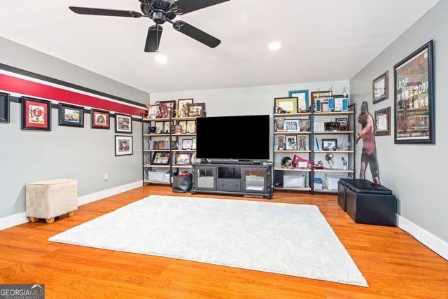 425 Oak Grove Road, Athens, GA 30607