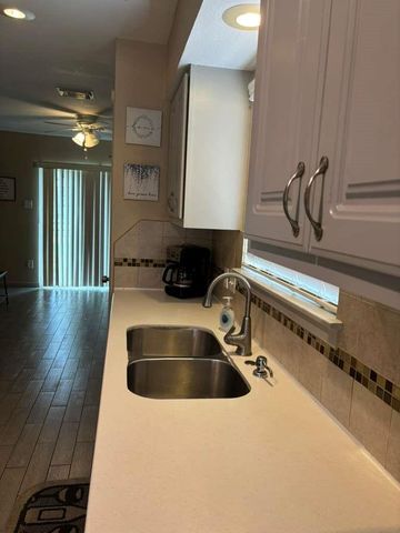 7318 Dearborn Street B, Houston, TX 77055