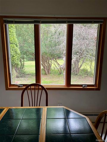 6370 W Norma Lee Street, West Bloomfield, MI 48322