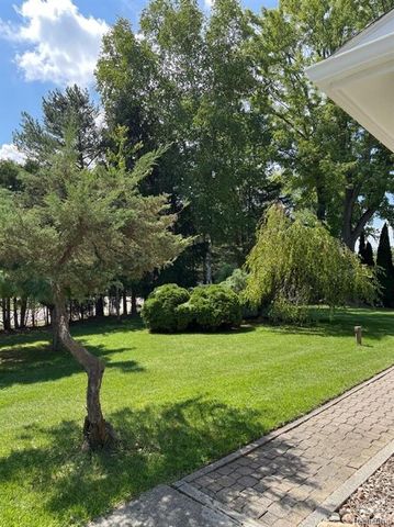 6370 W Norma Lee Street, West Bloomfield, MI 48322
