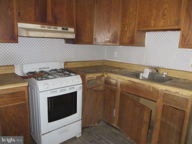 2811 N HANCOCK ST, Philadelphia, PA 19133