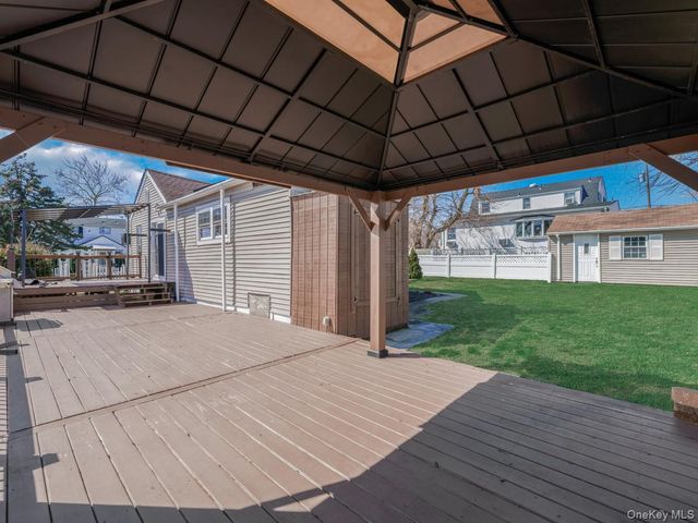 2 Hyannis Court, East Rockaway, NY 11518