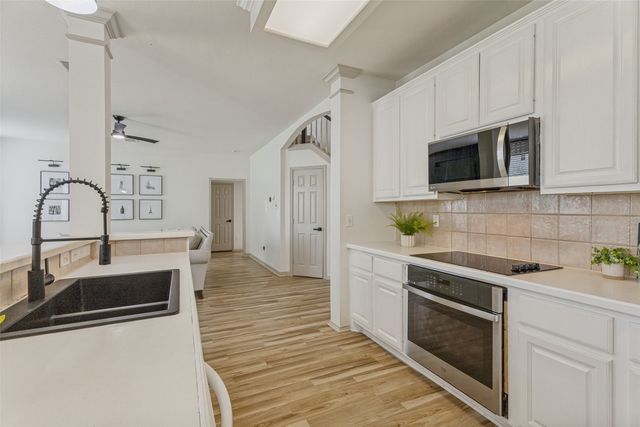 6409 Windwood Court, Fort Worth, TX 76132