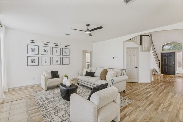 6409 Windwood Court, Fort Worth, TX 76132