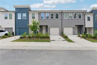 1619 Gunnin NW Trace, Atlanta, GA 30318