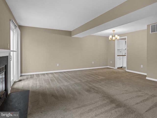 8218 LONDONDERRY CT, Laurel, MD 20707