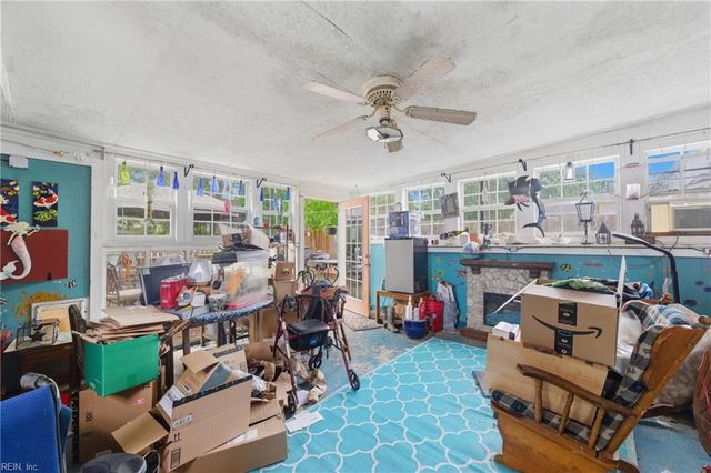 154 Alleghany RD, Hampton, VA 23661