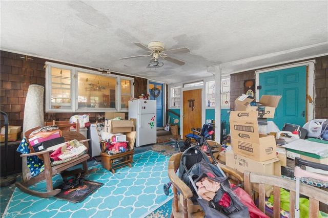 154 Alleghany RD, Hampton, VA 23661