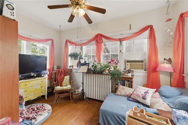 154 Alleghany RD, Hampton, VA 23661