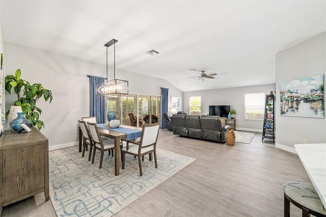 17843 SE 87TH BOURNE AVENUE, The Villages, FL 32162