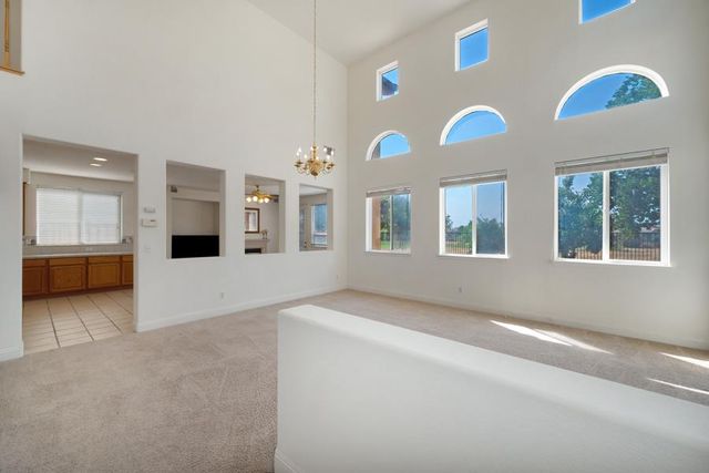 1381 Haddington Dr, Folsom, CA 95630