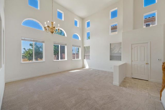 1381 Haddington Dr, Folsom, CA 95630