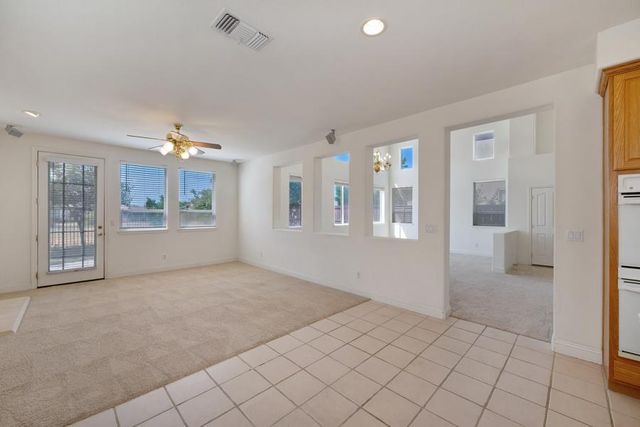 1381 Haddington Dr, Folsom, CA 95630