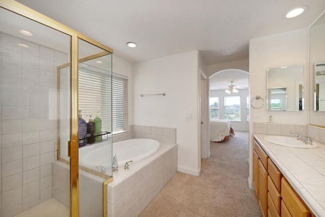 1381 Haddington Dr, Folsom, CA 95630