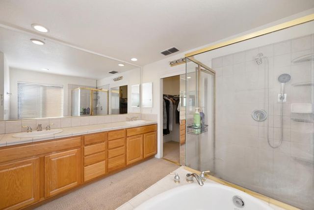 1381 Haddington Dr, Folsom, CA 95630