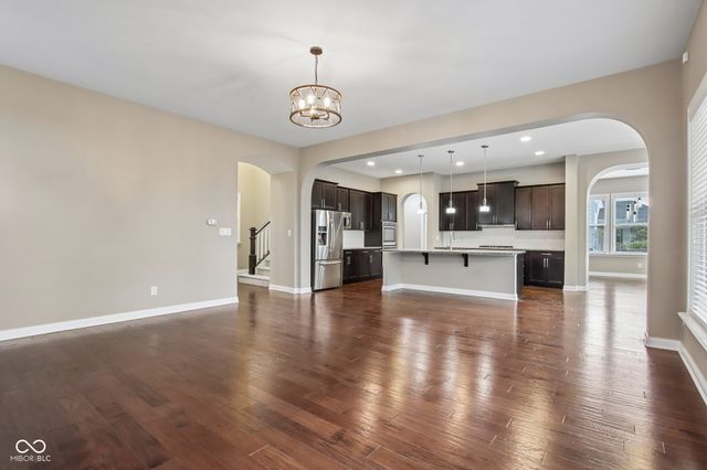 14877 Edgebrook Drive, Fishers, IN 46040