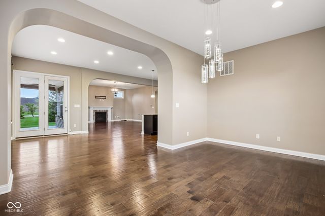 14877 Edgebrook Drive, Fishers, IN 46040