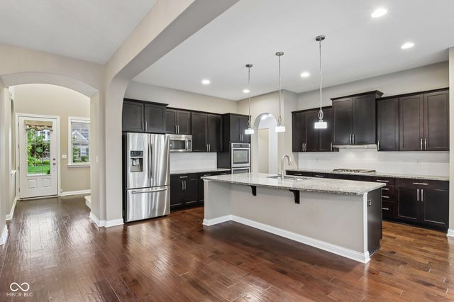 14877 Edgebrook Drive, Fishers, IN 46040