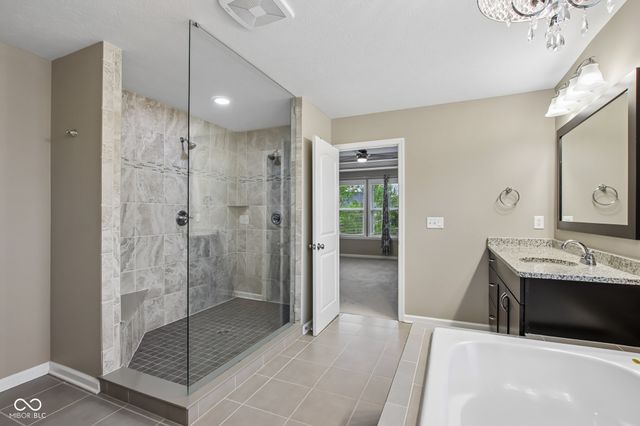 14877 Edgebrook Drive, Fishers, IN 46040