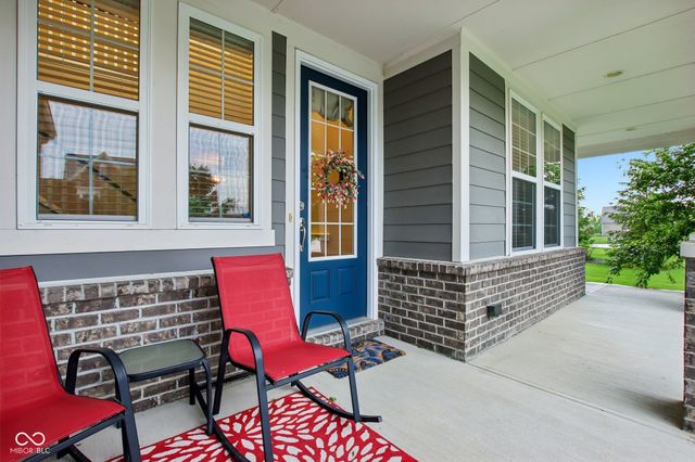 14877 Edgebrook Drive, Fishers, IN 46040