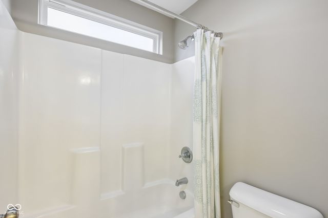 14877 Edgebrook Drive, Fishers, IN 46040