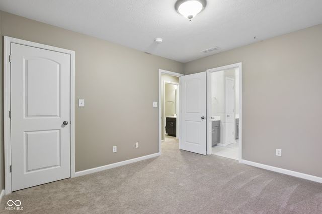 14877 Edgebrook Drive, Fishers, IN 46040