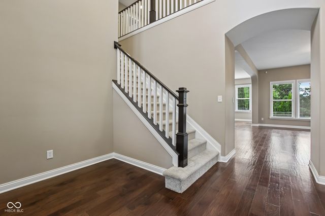 14877 Edgebrook Drive, Fishers, IN 46040