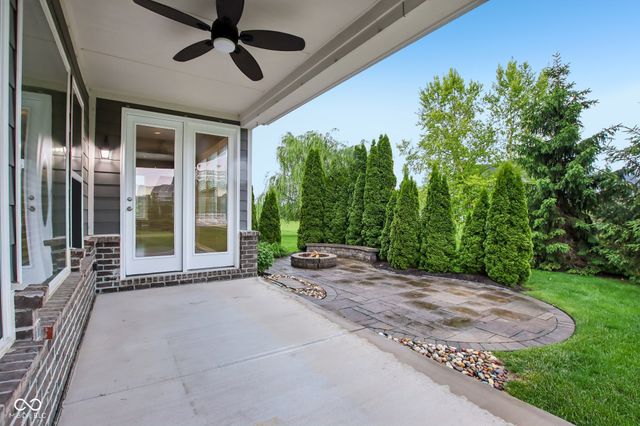 14877 Edgebrook Drive, Fishers, IN 46040