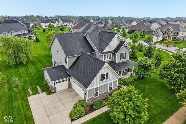 14877 Edgebrook Drive, Fishers, IN 46040