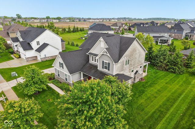14877 Edgebrook Drive, Fishers, IN 46040